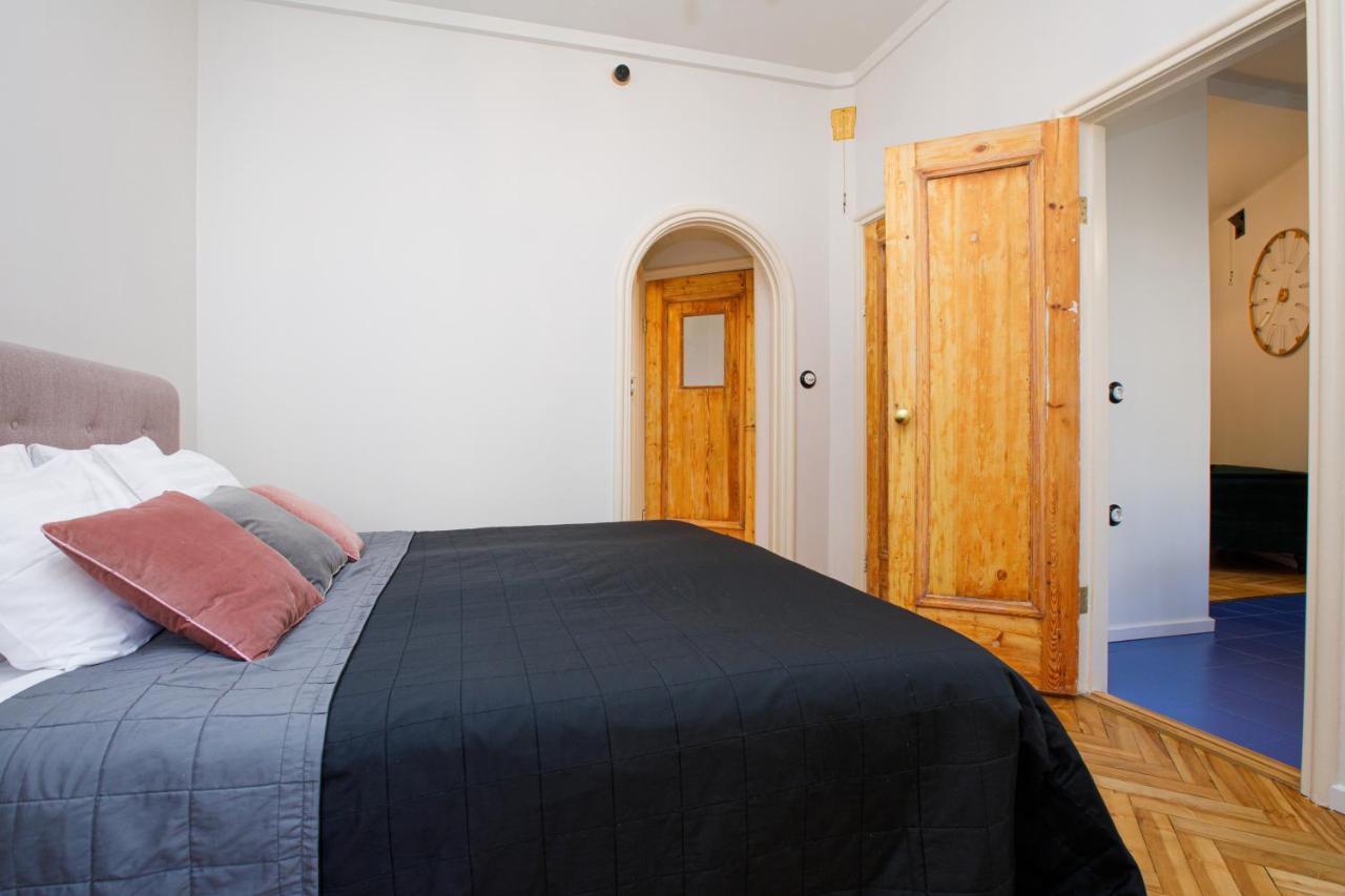 Apartment Peegel In City Center Free Parking Tallinn Exterior photo